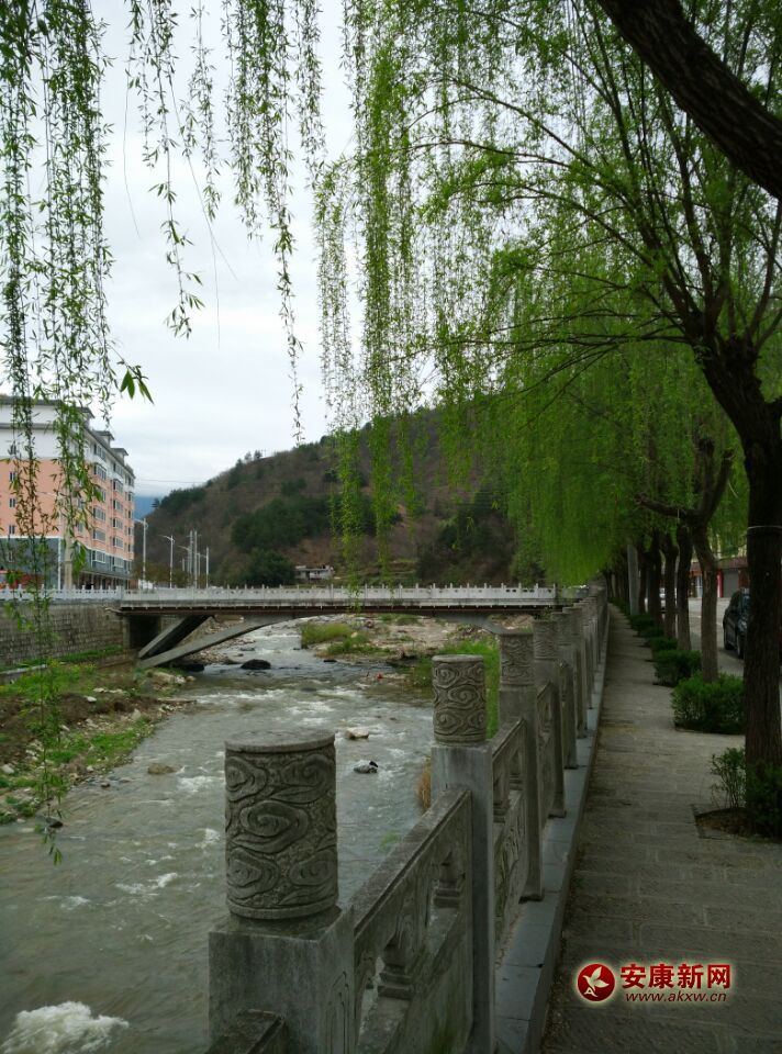 ������԰