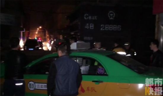 �������⳵����賿��ײ ���������Ŀȫ��