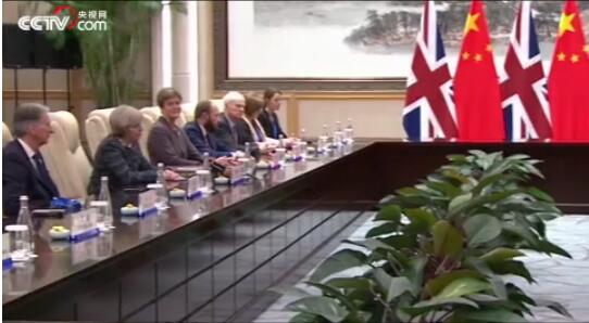 Ӣ������û����������� ����ɯ��÷�����ء���������