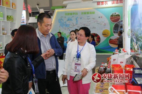 ��ί�����������������ɫ��Ʒ   ����  ��_meitu_23.jpg