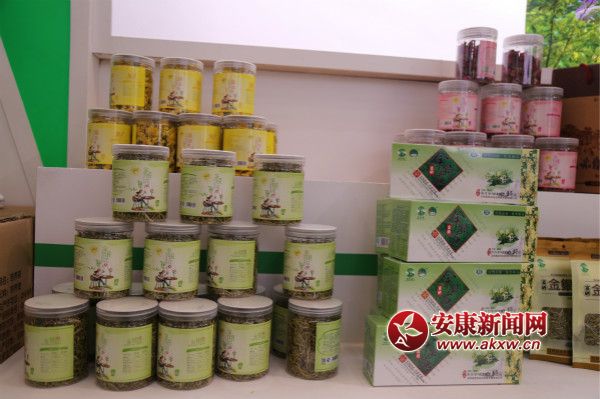 ��������ʳƷ&ldquo;��̲&rdquo;��½����Ϊ�ڶ��ο�������&ldquo;����&rdquo;       ���� ��_meitu_17.jpg