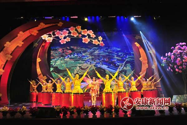 ʮһ�սڻ����ݳ��ں������� ʮ�����Ʒ��������۸� �º���.jpg