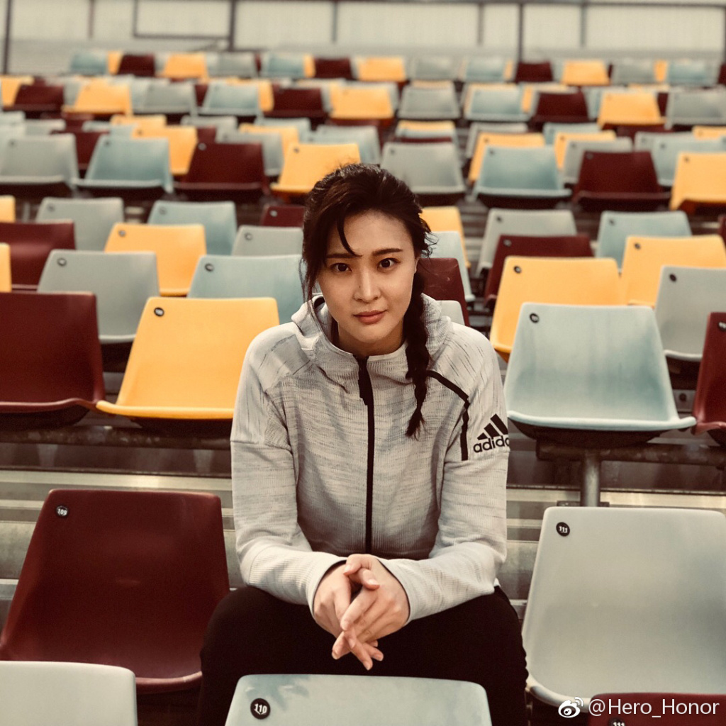 ���۲��˳�! ������ȷ������Ů����������˵�α�