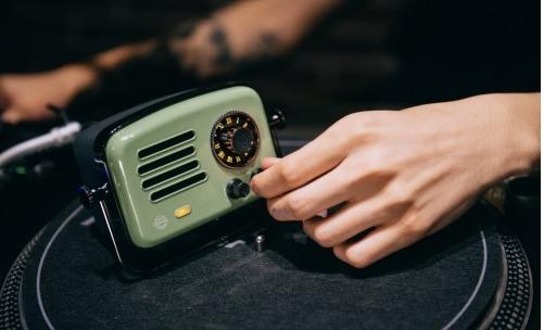 打开不可思议 猫王年度新品旅行者2号上市开卖