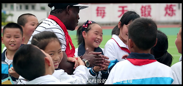 ��������ѧУ����Ƭ