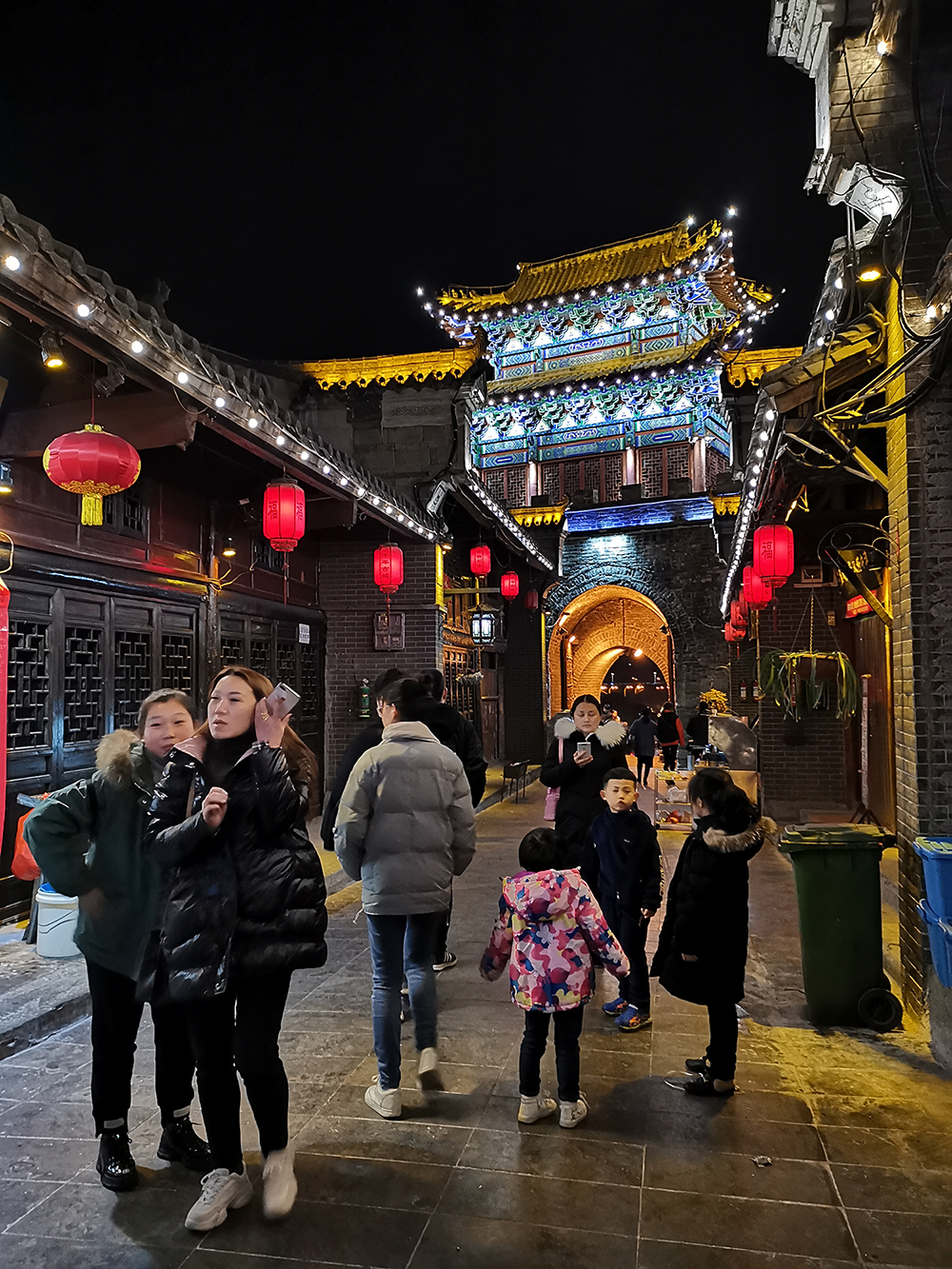 ʯȪ�Ͻ�����ҹ��  �ſ���.jpg