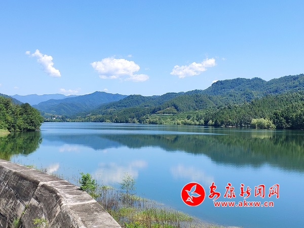 ˮ�尶�� �羰�续