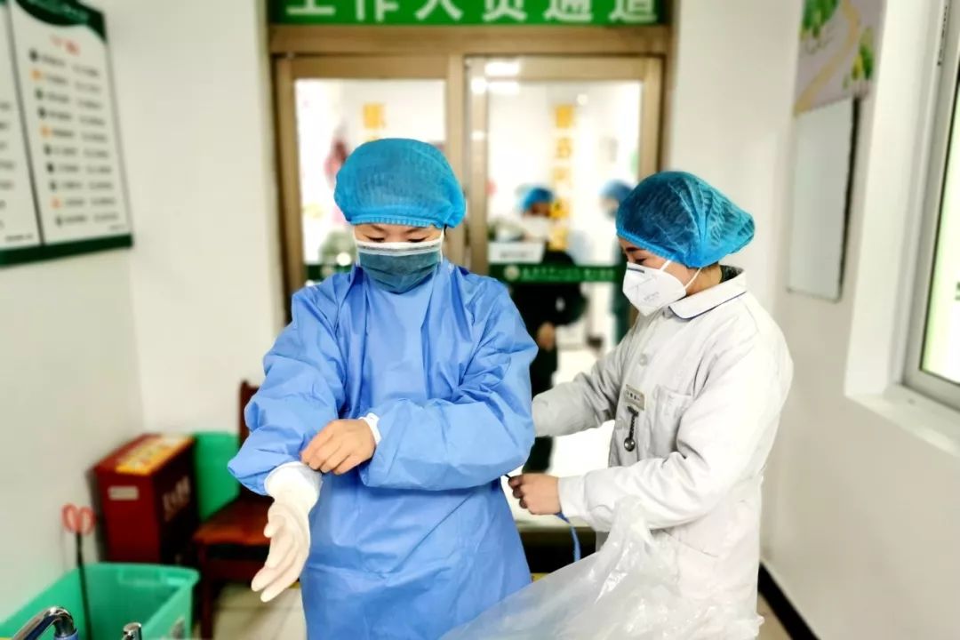 ����׼��