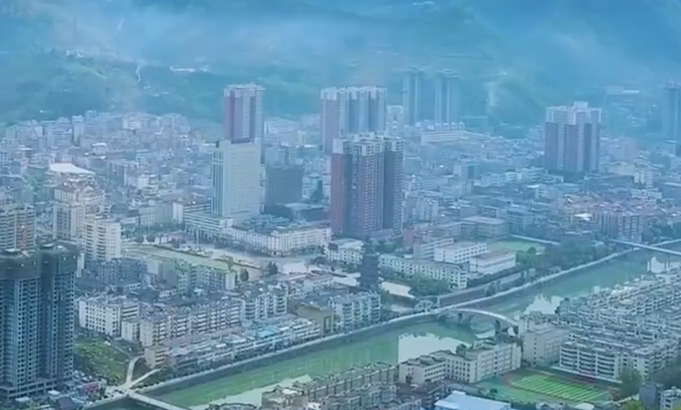 �����ţ�ƽ����ũ���ں� �̻�ɽˮ��Դ