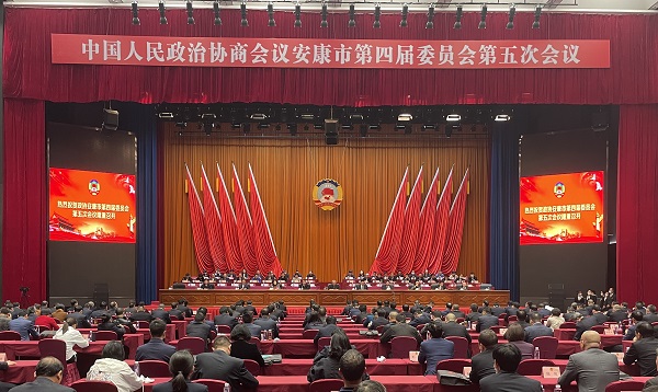 ��Э�����е��Ľ�ίԱ�����λ����Ļ