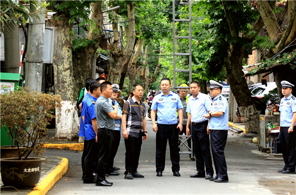 �ϳǰ��鴴�����