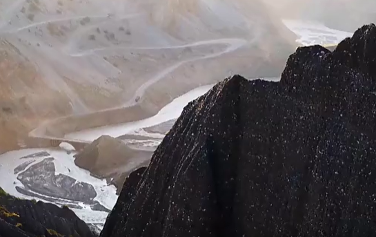 ��ͨ����֮·���ڶ�������Խɽ�����������ȿ�