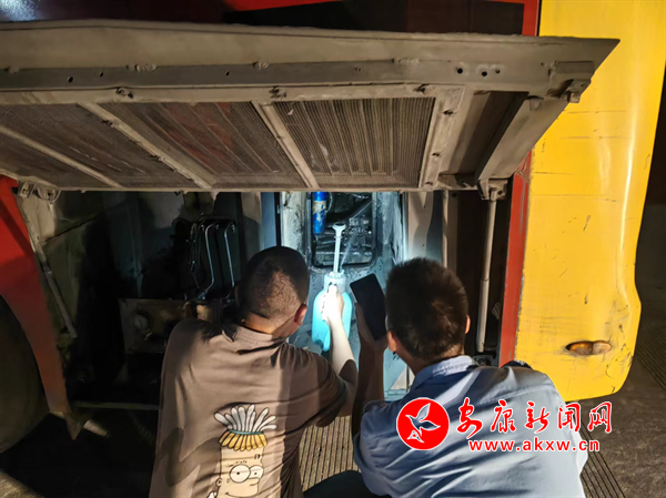 �����µİ���������