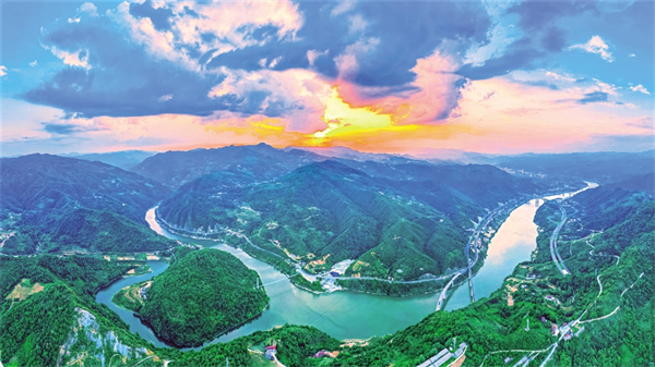 ��������ʯȪ