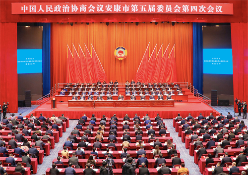 �۽����� | ��Э�����е����ίԱ����Ĵλ���¡�ؿ�Ļ