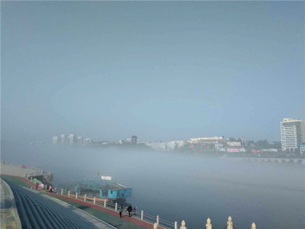 ��������������