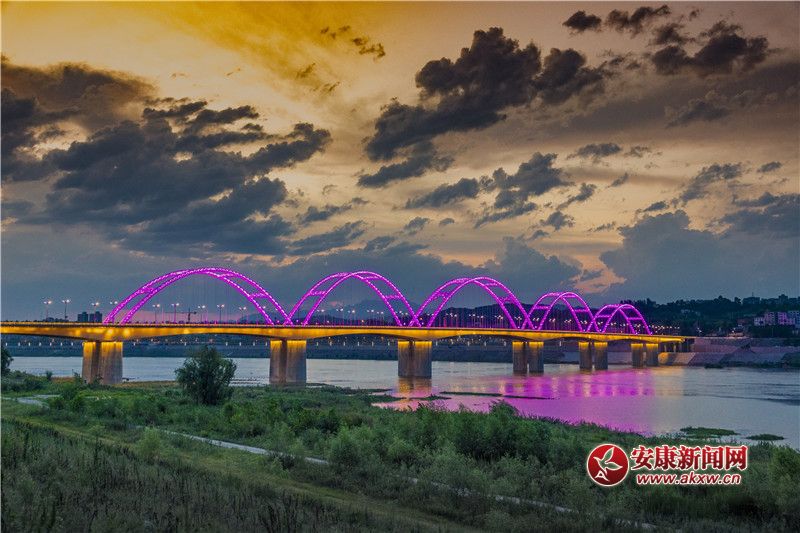 �� ��ϼ�������š���Ӱ��Ƥ��ά���绰��13325355508.jpg